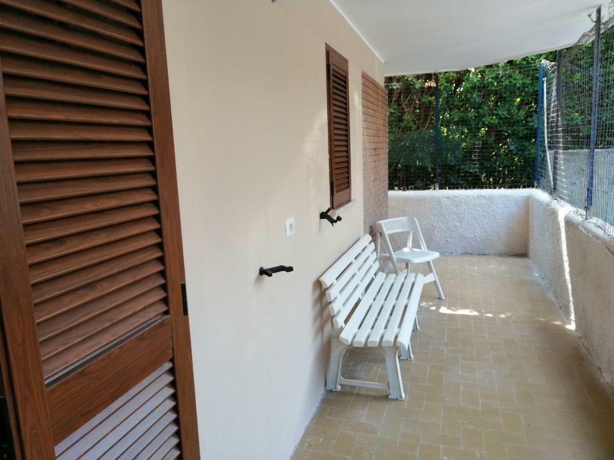 Monolocale Tirreno Studio Seafront Formia Exterior photo